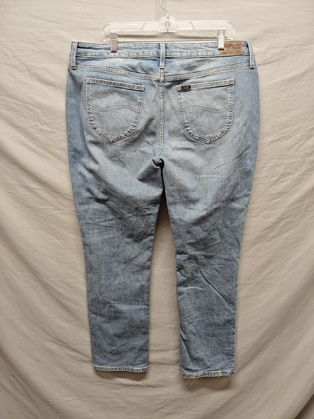 Lee Jeans Womens 18L Light Wash Stretch Denim Slim Tapered 5-Pocket Zip Fly - Picture 11 of 16